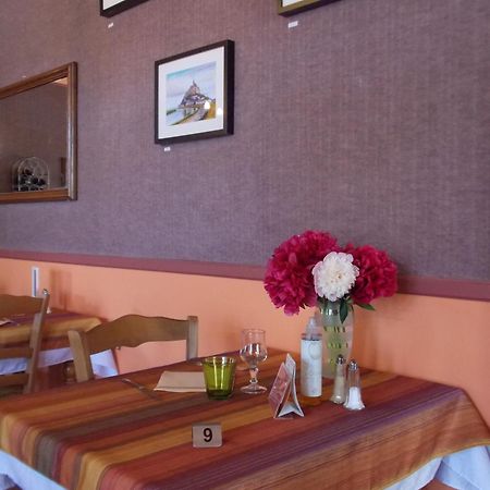 Le Soleil D'Or Hotel Vimoutiers Ngoại thất bức ảnh